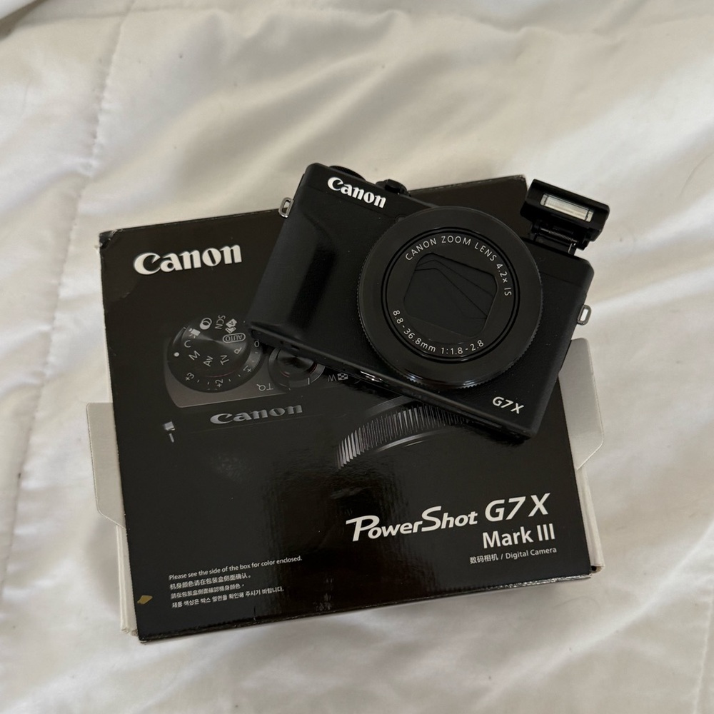 Canon G7X Mark III (3)- Brand New!
